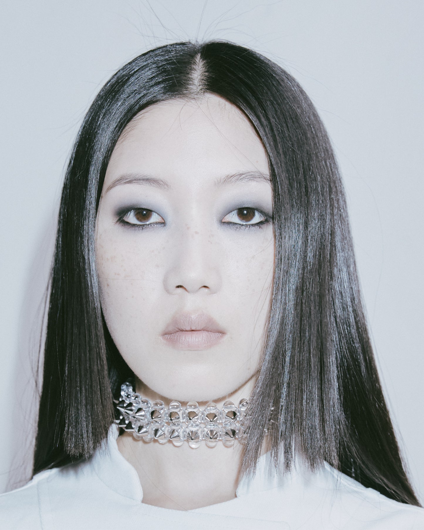 SHEER PEARL STUDS CHOKER