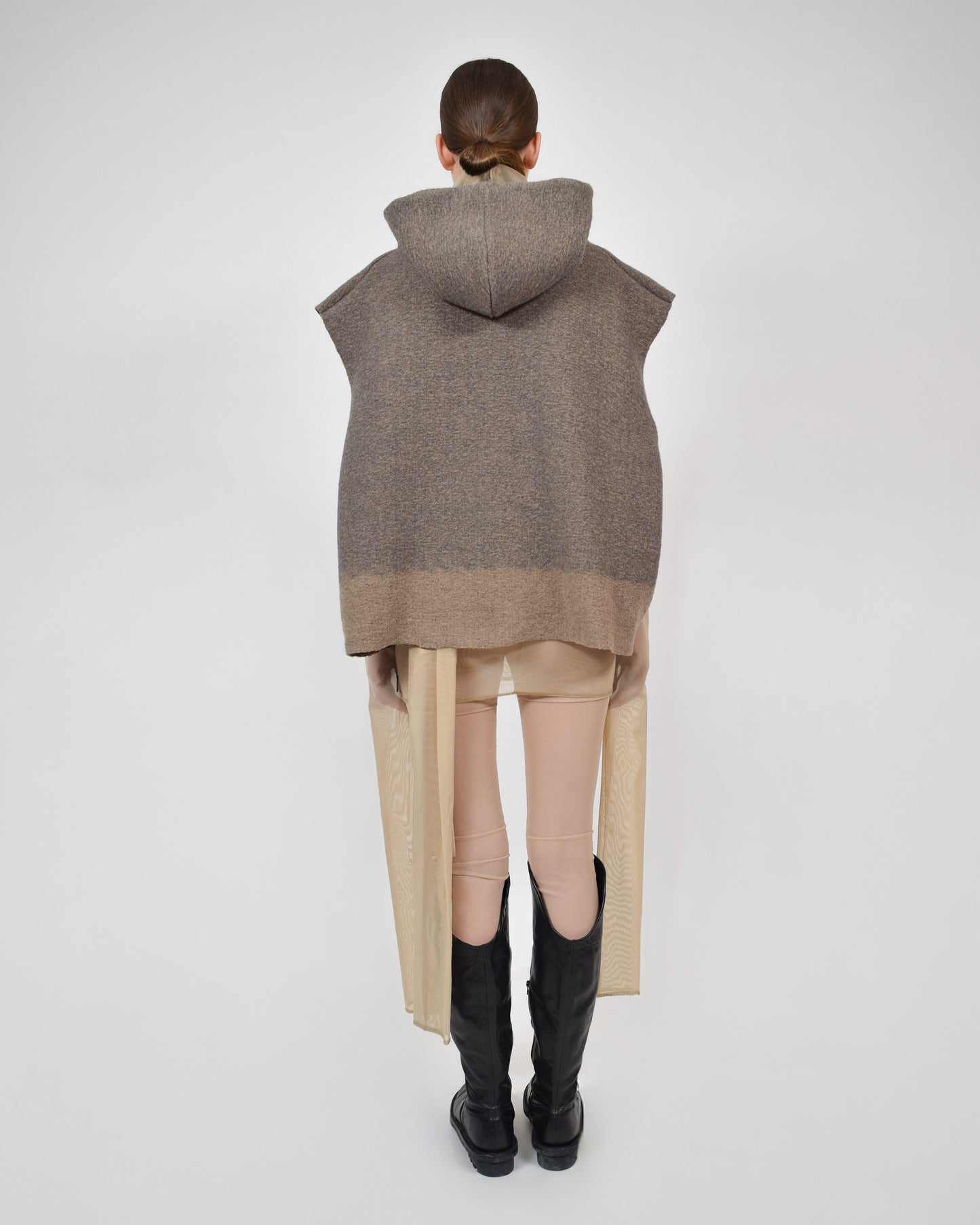 SQUARE SLEEVELESS MOHAIR HOODY