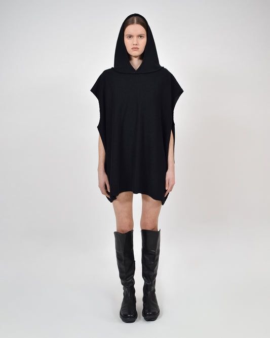 SLEEVELESS INVERTED HOODY